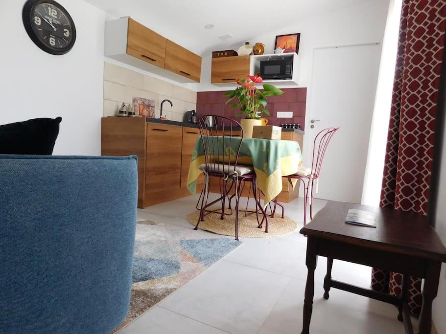 Maisonnette De Jardin Marsiglia Esterno foto