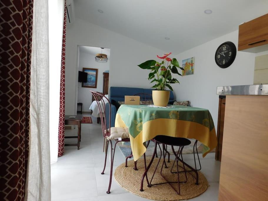Maisonnette De Jardin Marsiglia Esterno foto